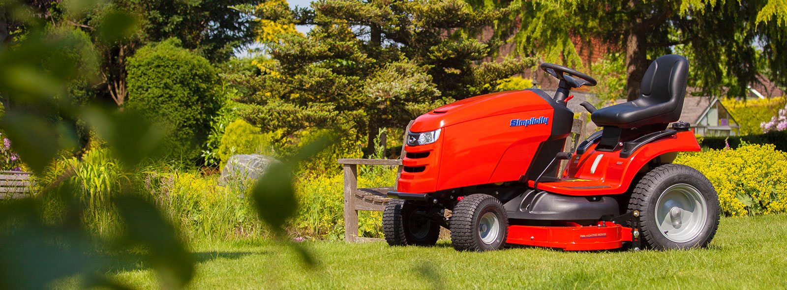 Simplicity Lawn Tractors