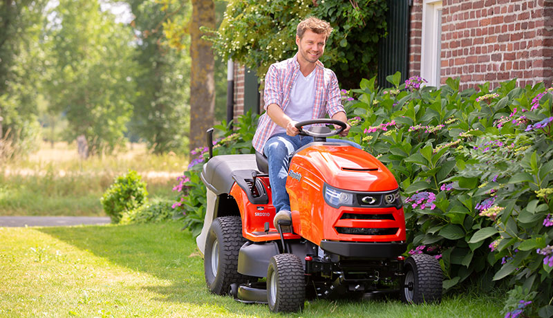 Tracteurs à gazon